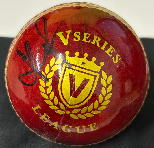 Kevin Pietersen England Cricketer & Star Batsmen Signed Red Cricket Ball + Cert