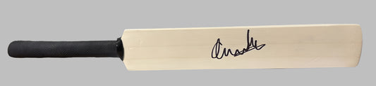 Ollie Pope England (VC) & Surrey Cricketer Signed Mini Cricket Bat + COA