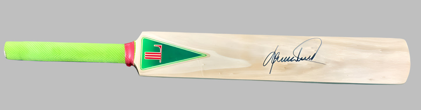 Shane Warne Australian Cricket Legend Signed Mini Cricket Bat + Dealer COA