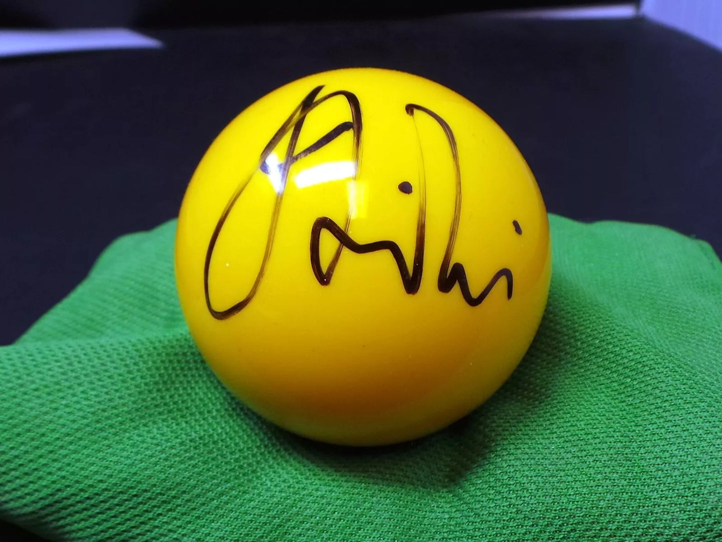 Jack Lisowski Signed YELLOW Snooker Ball ( Private Signing) + Dealer COA